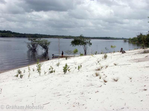 Urubu-beach.jpg