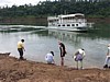 waiting-for-boat.jpg