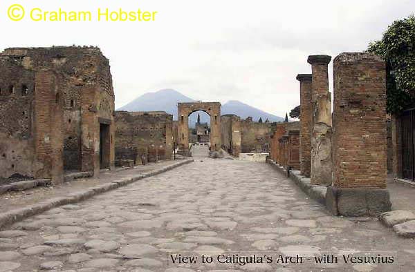View-to-Caligula's-Arch-web