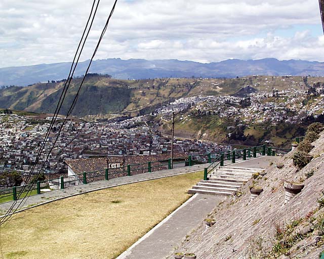 quito13